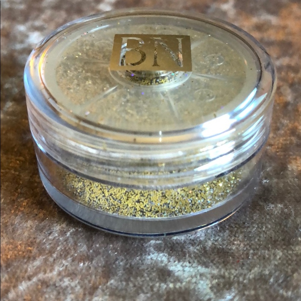 ✨ Ben Nye Glitter Sample ✨